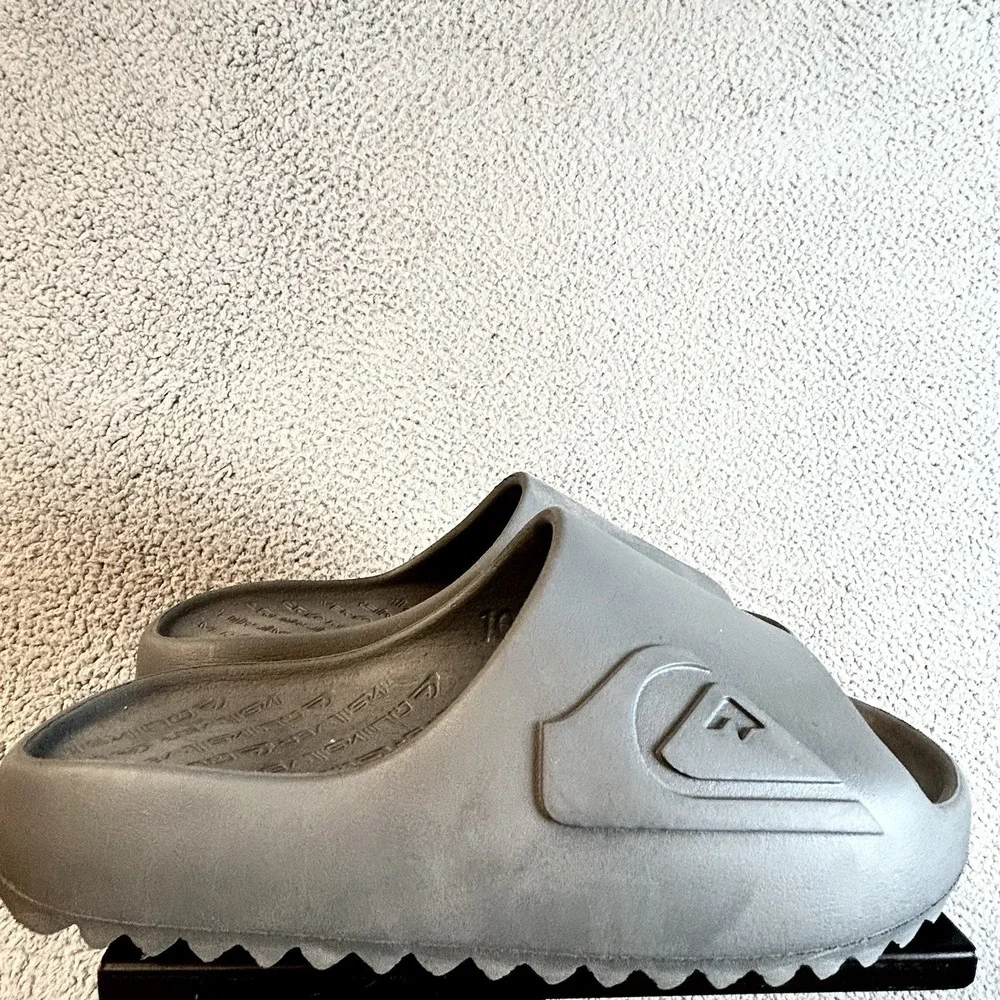 Quiksilver Men's Cloudbreak Comfort Slides Sandals - Size 10 Gray